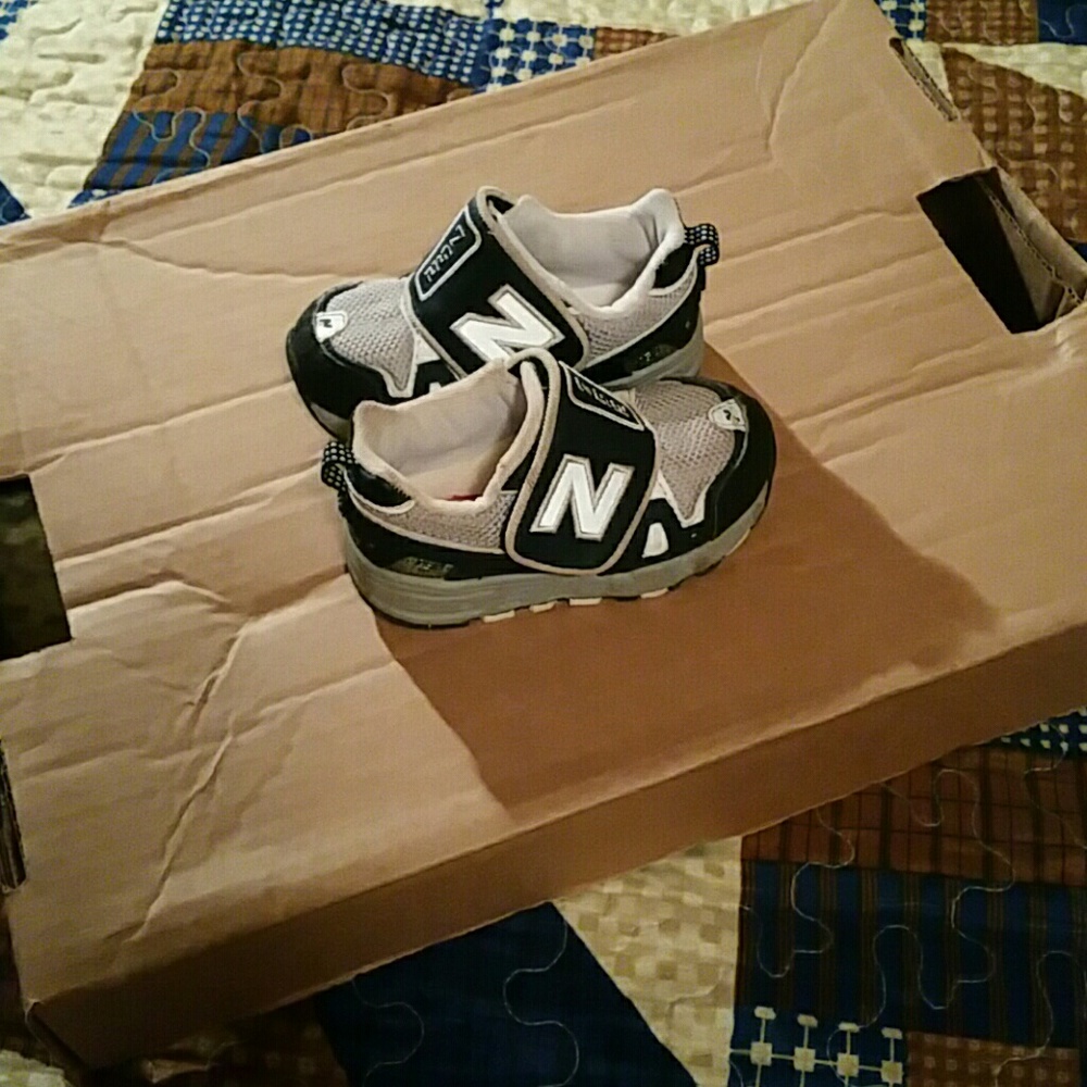 Baby new balance shoe